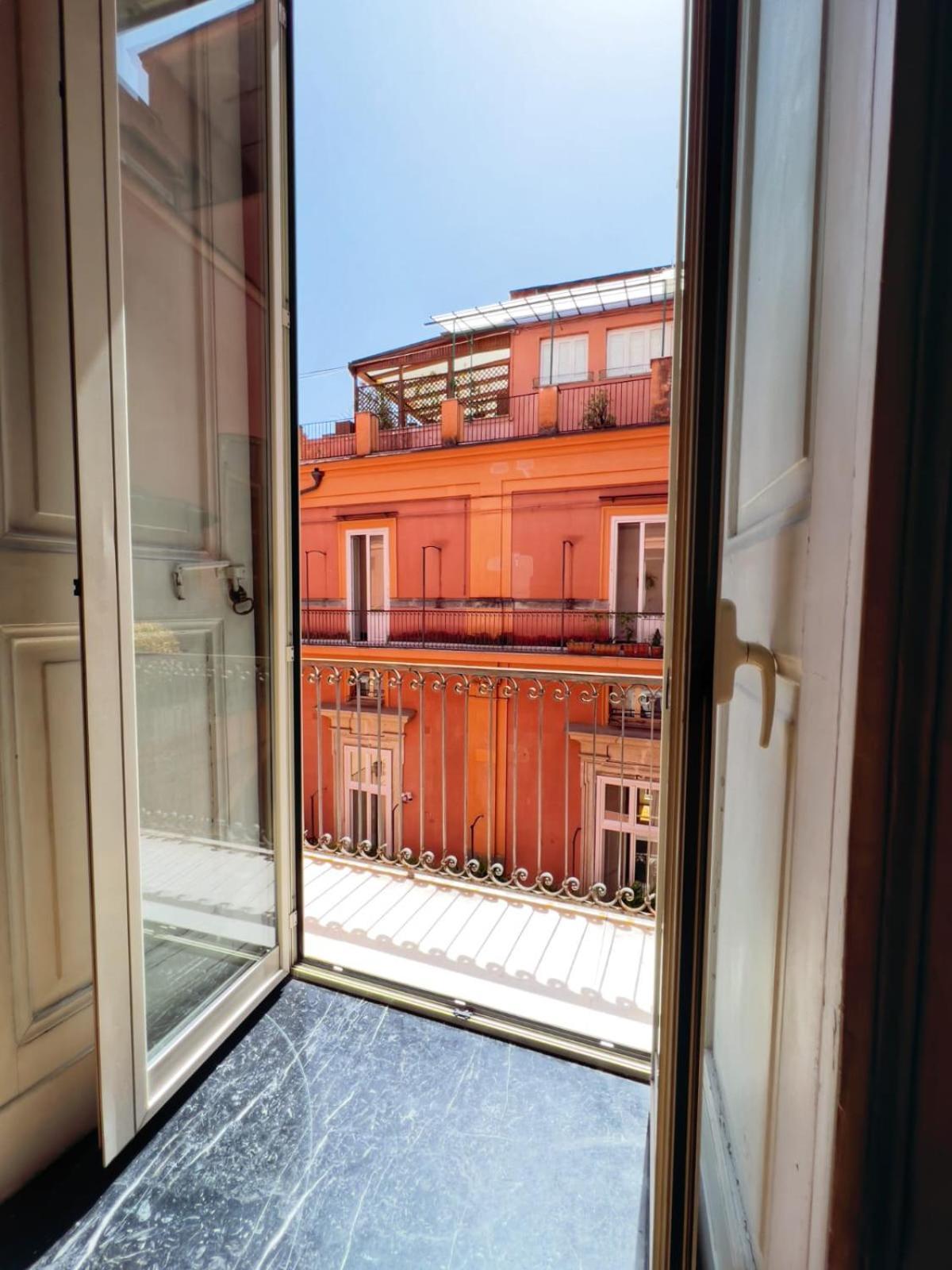 B&B Ruffo Di Bagnara Palazzo Monumentale Nápoles Exterior foto